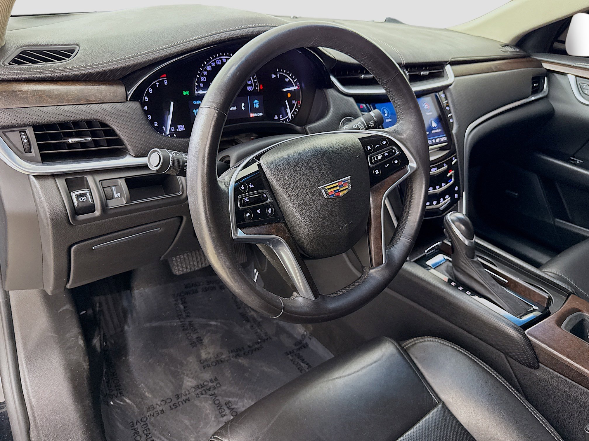 Used 2019 Cadillac XTS Luxury image 9