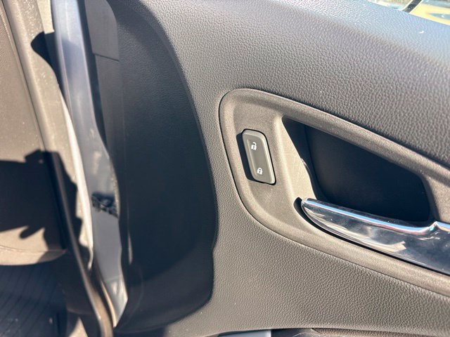 Used 2022 Chevrolet Colorado LT w/ Luxury Package AWD/4WD image 45