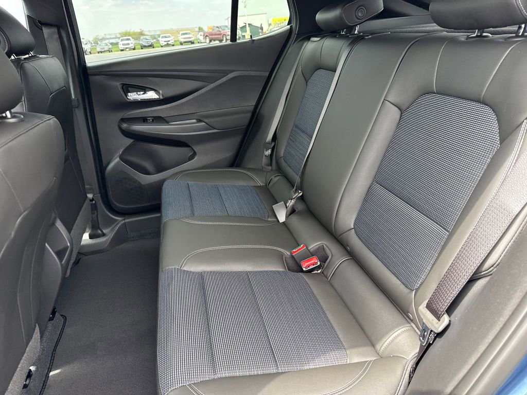 New 2026 Buick Envista Preferred FWD image 30