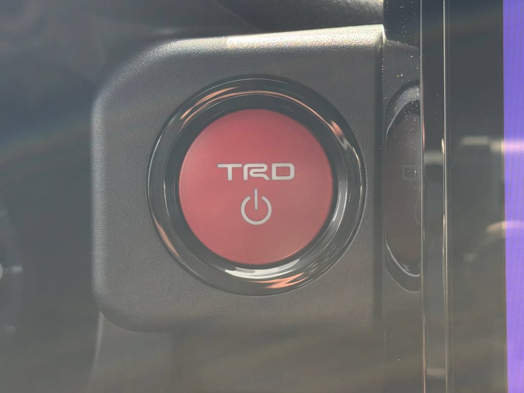New 2026 Toyota 4Runner TRD Off-Road Premium AWD/4WD image 37