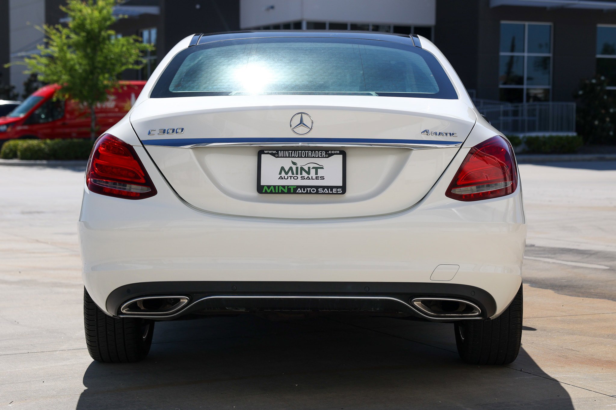 Used 2016 Mercedes-Benz C 300 4MATIC Sedan w/ Multimedia Package image 11