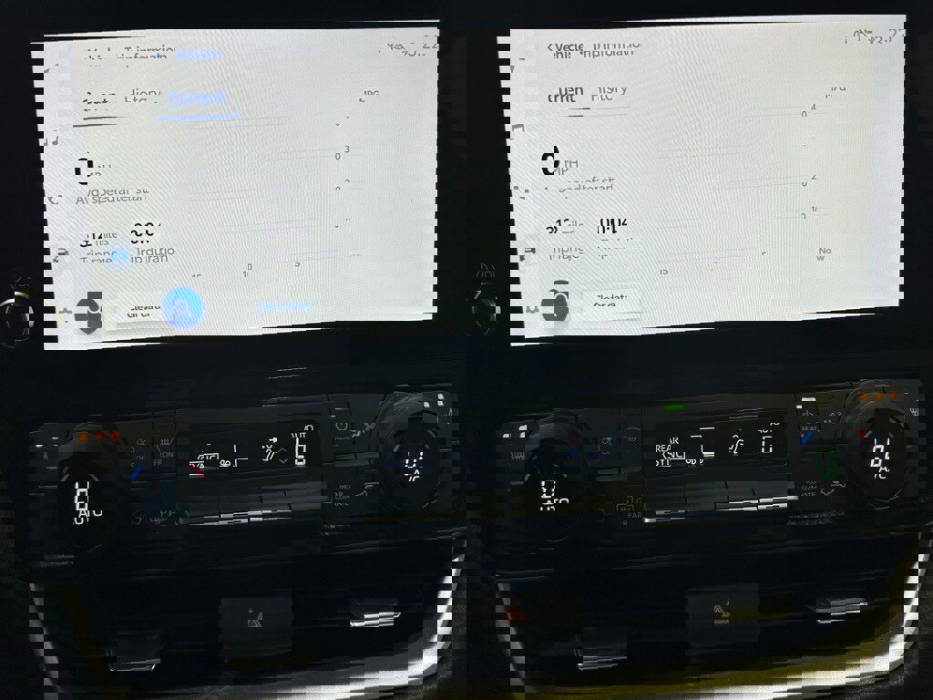 Used 2025 Toyota Grand Highlander AWD image 35