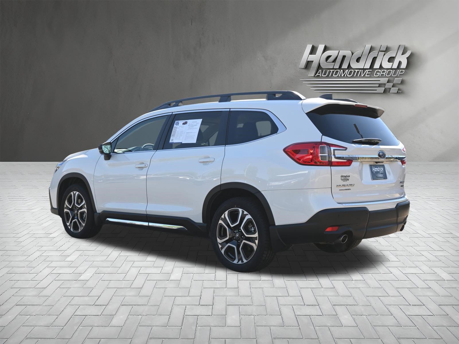 Used 2024 Subaru Ascent Limited w/ Technology Package image 7