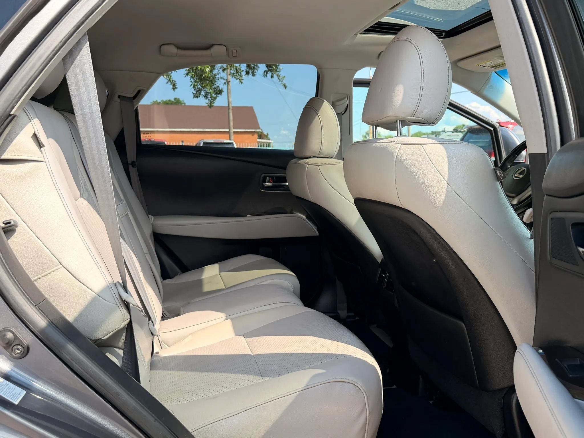 Used 2013 Lexus RX 350 FWD w/ Premium Pkg image 16