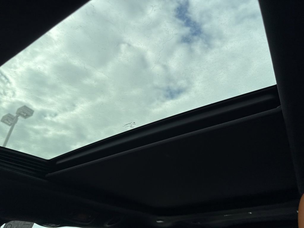 New 2026 Chrysler Pacifica Pinnacle image 32