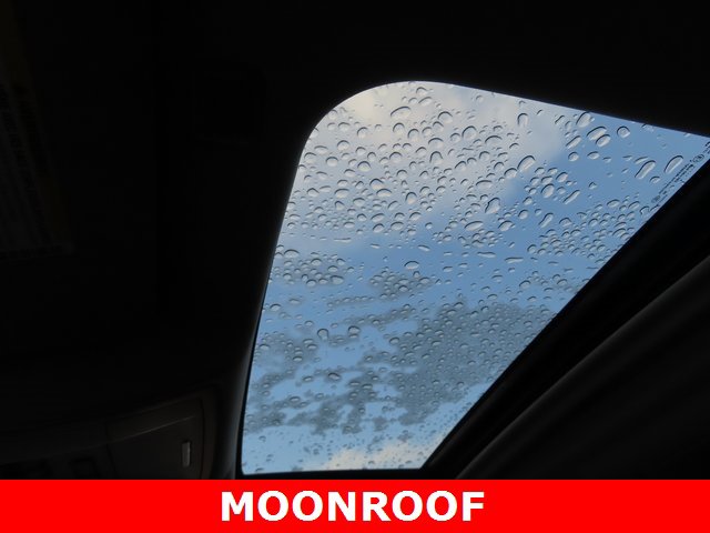 Used 2015 GMC Yukon SLT w/ Open Road Package image 4