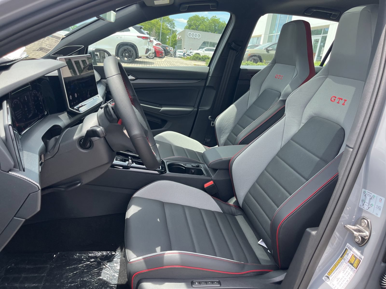 New 2026 Volkswagen GTI SE FWD image 20