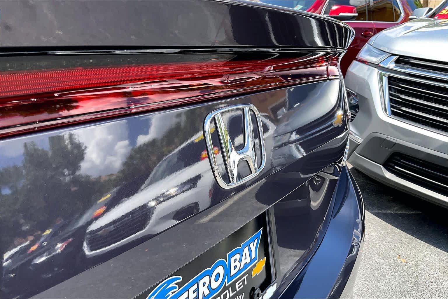Used 2023 Honda Civic Sport Touring image 9
