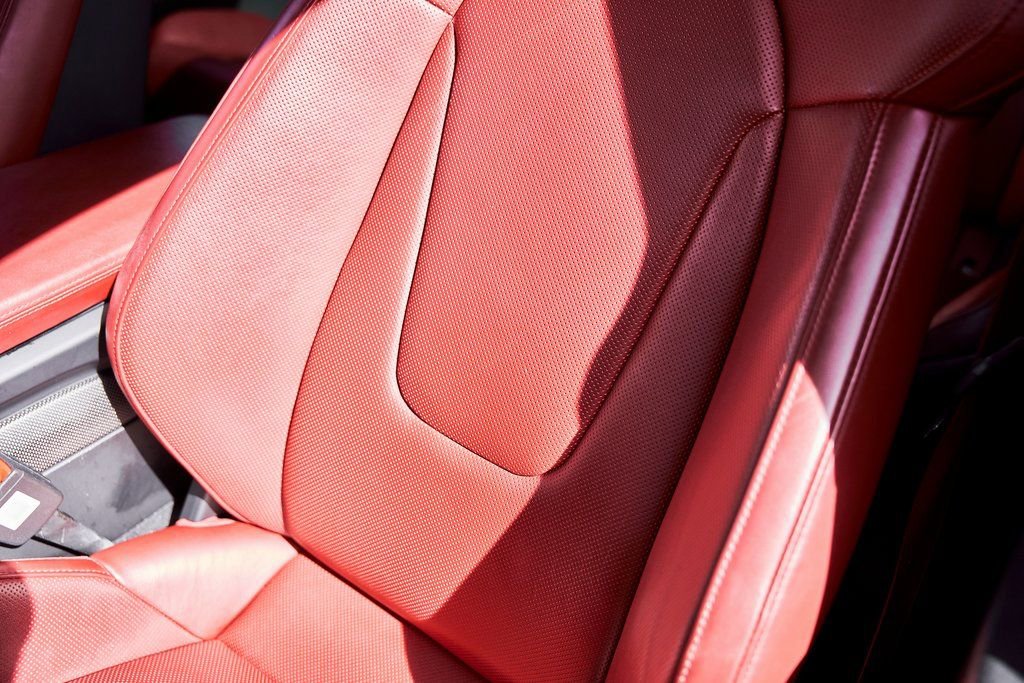 Used 2020 Porsche Taycan Turbo image 47