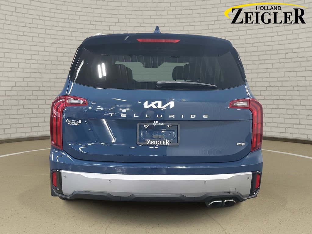 Used 2023 Kia Telluride S w/ S Sunroof Package image 6