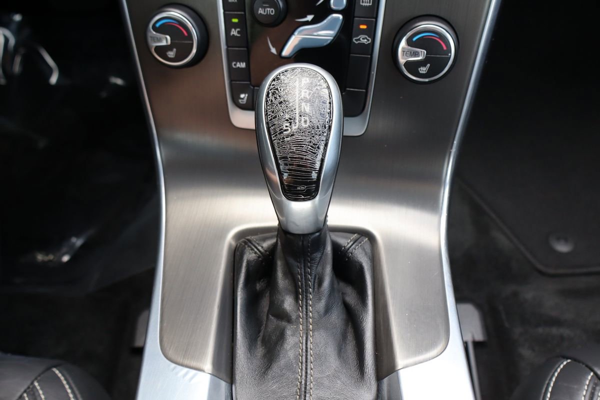 Used 2015 Volvo V60 T5 Premier Plus AWD/4WD image 37