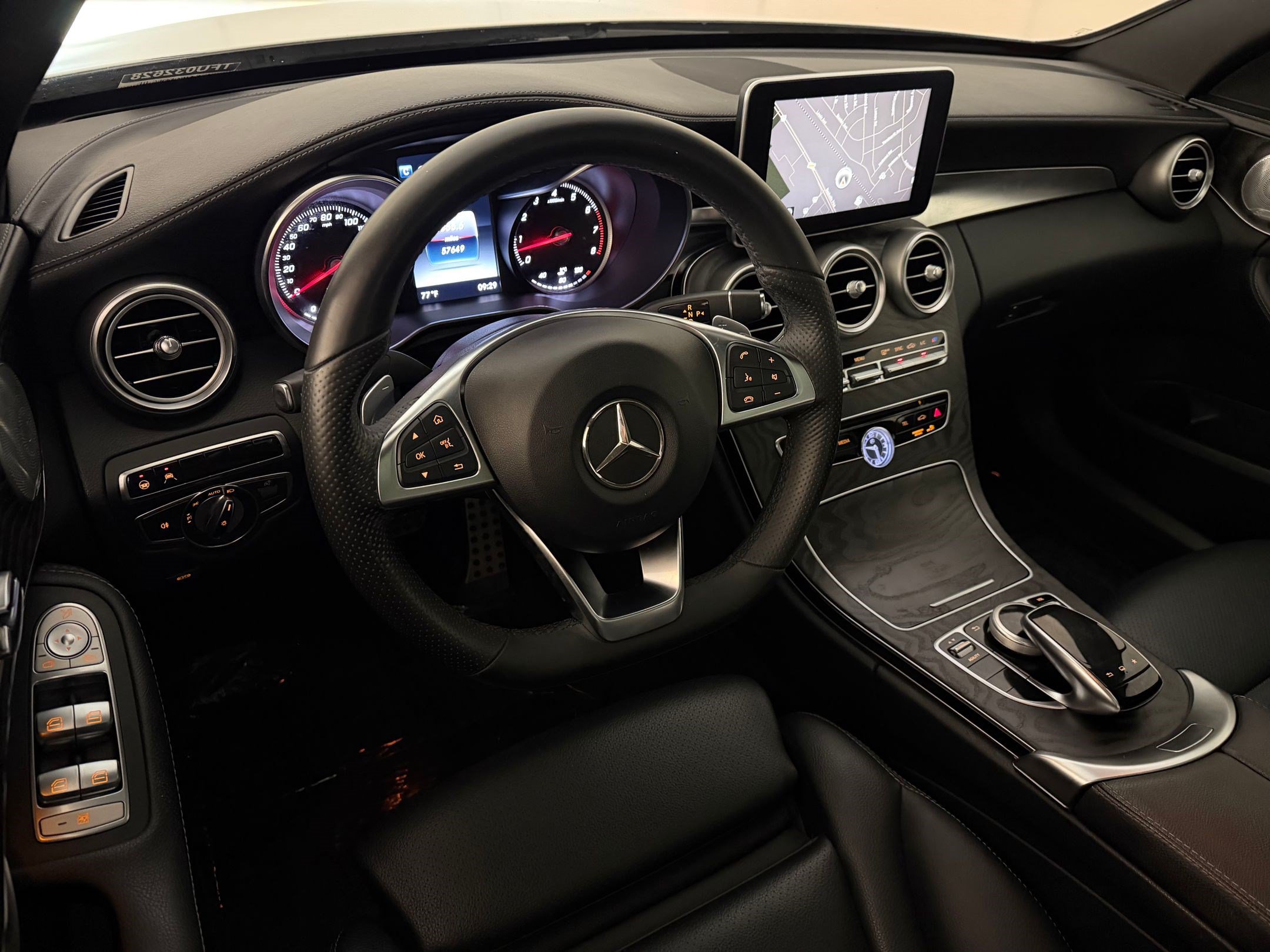 Used 2015 Mercedes-Benz C 400 4MATIC image 4