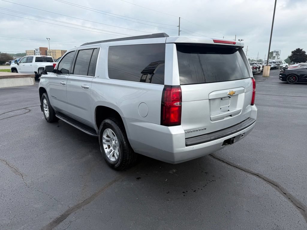 Used 2019 Chevrolet Suburban LT AWD/4WD image 3