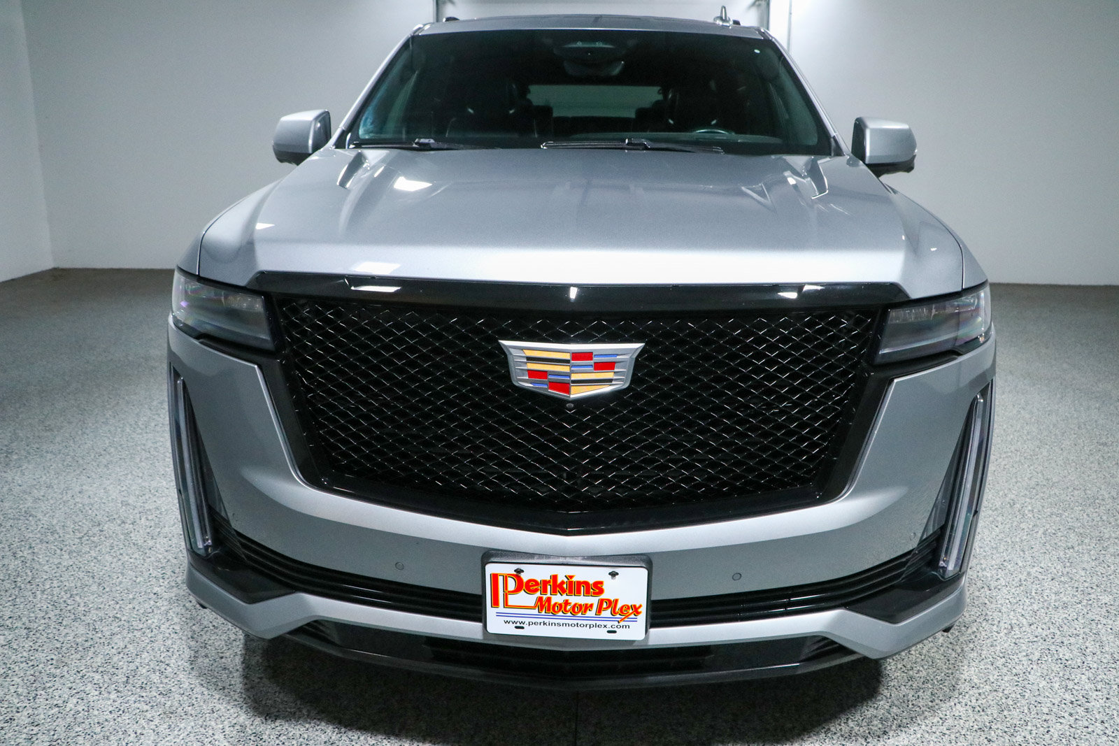 Used 2023 Cadillac Escalade Sport w/ Touring Package AWD/4WD image 4