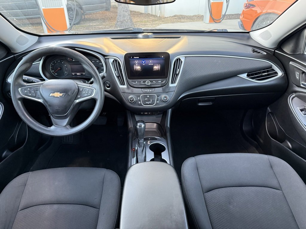 Used 2020 Chevrolet Malibu LS image 8