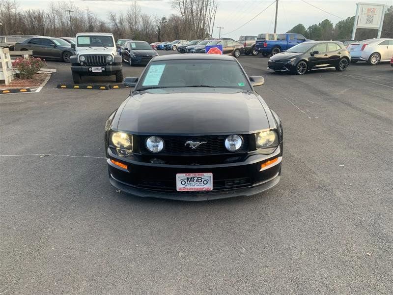 Used 2009 Ford Mustang GT RWD image 12