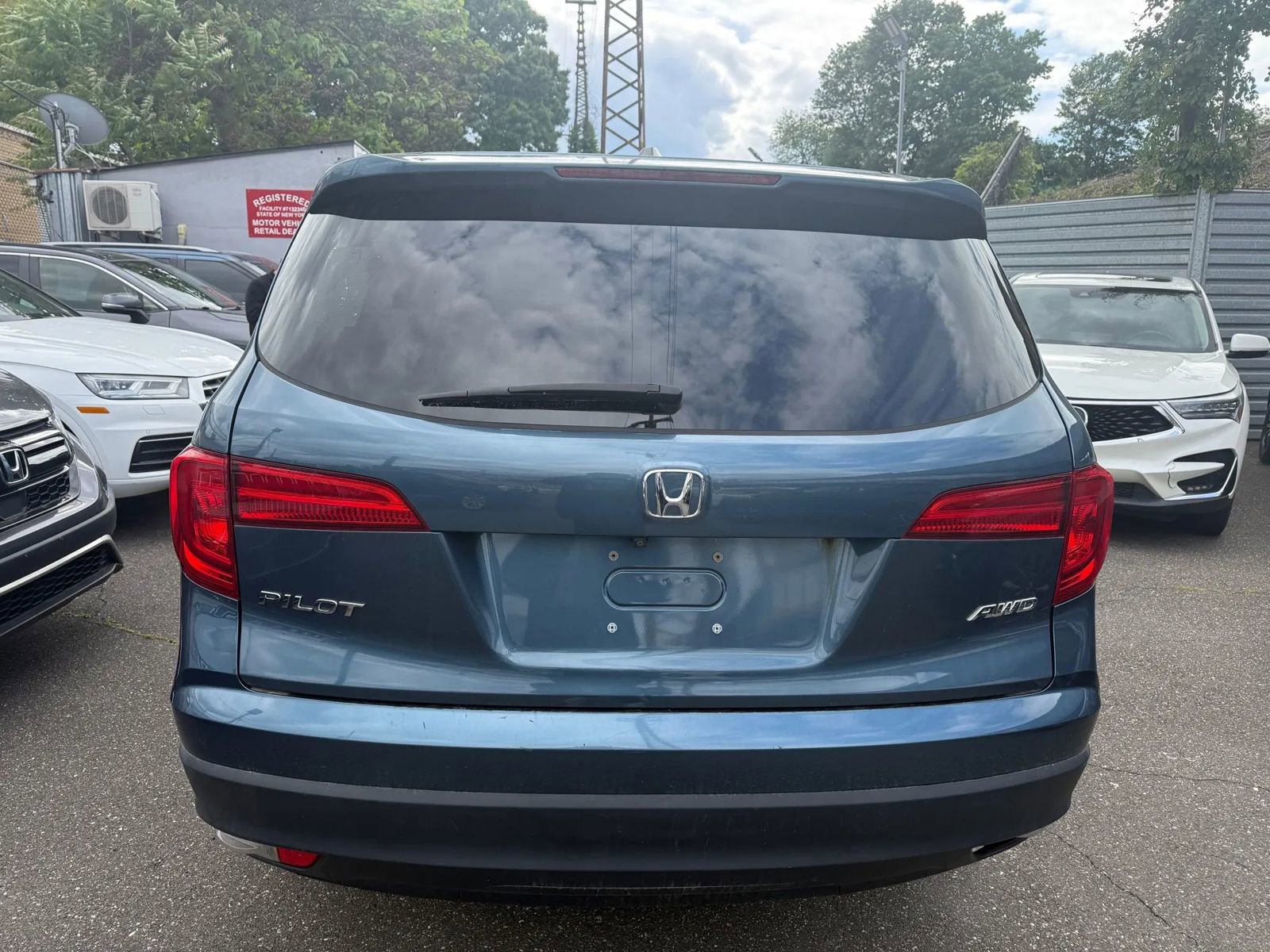 Used 2017 Honda Pilot EX-L image 6