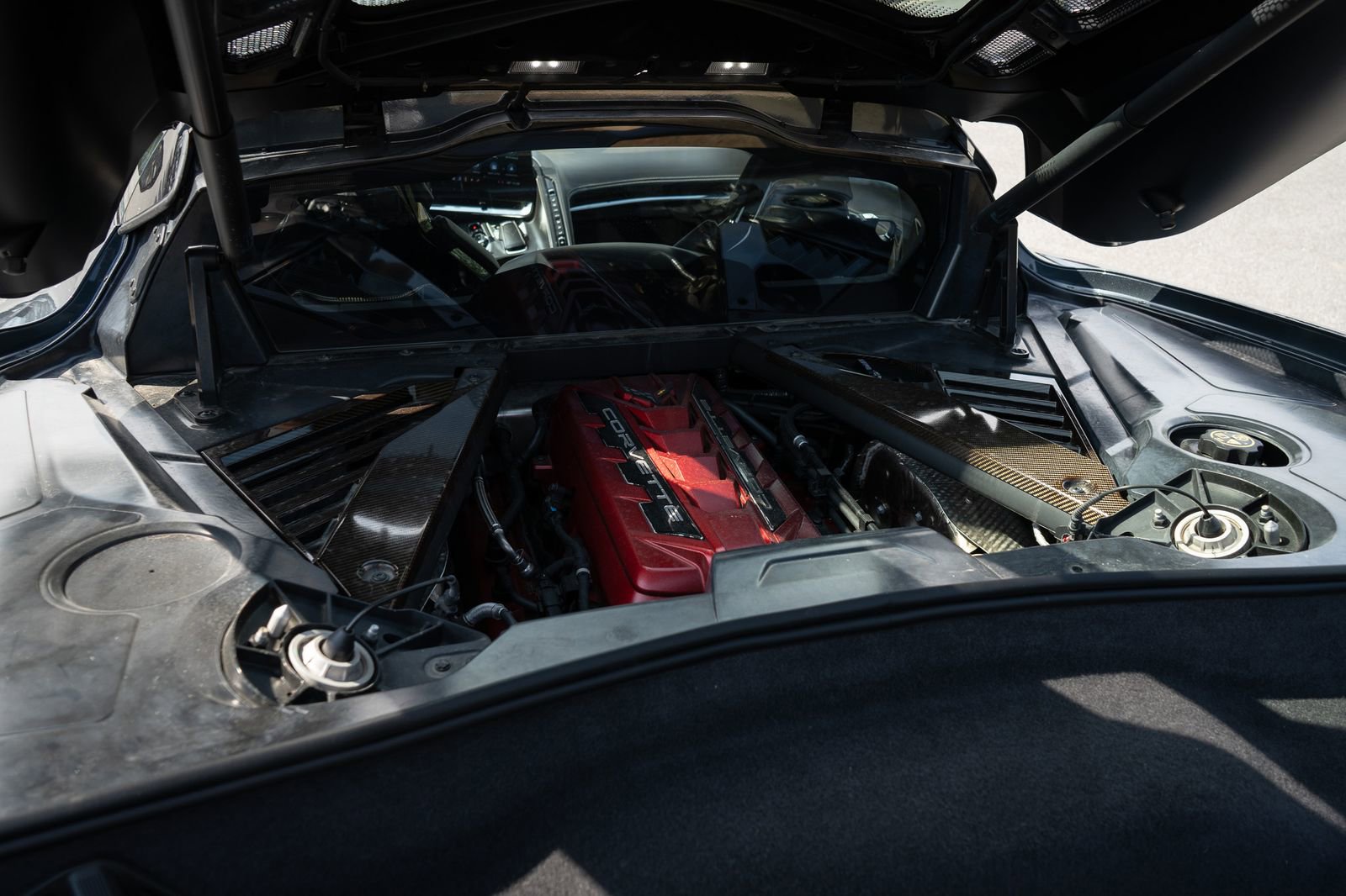 Used 2020 Chevrolet Corvette Stingray Premium Cpe w/ 3LT Preferred Equipment Group image 19