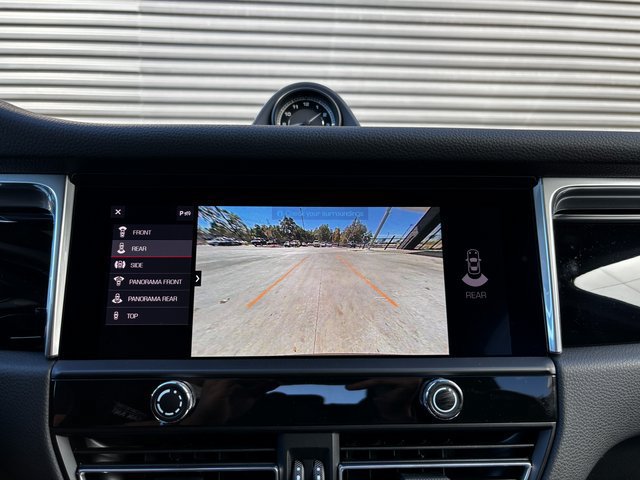 Certified 2026 Porsche Macan AWD/4WD image 20