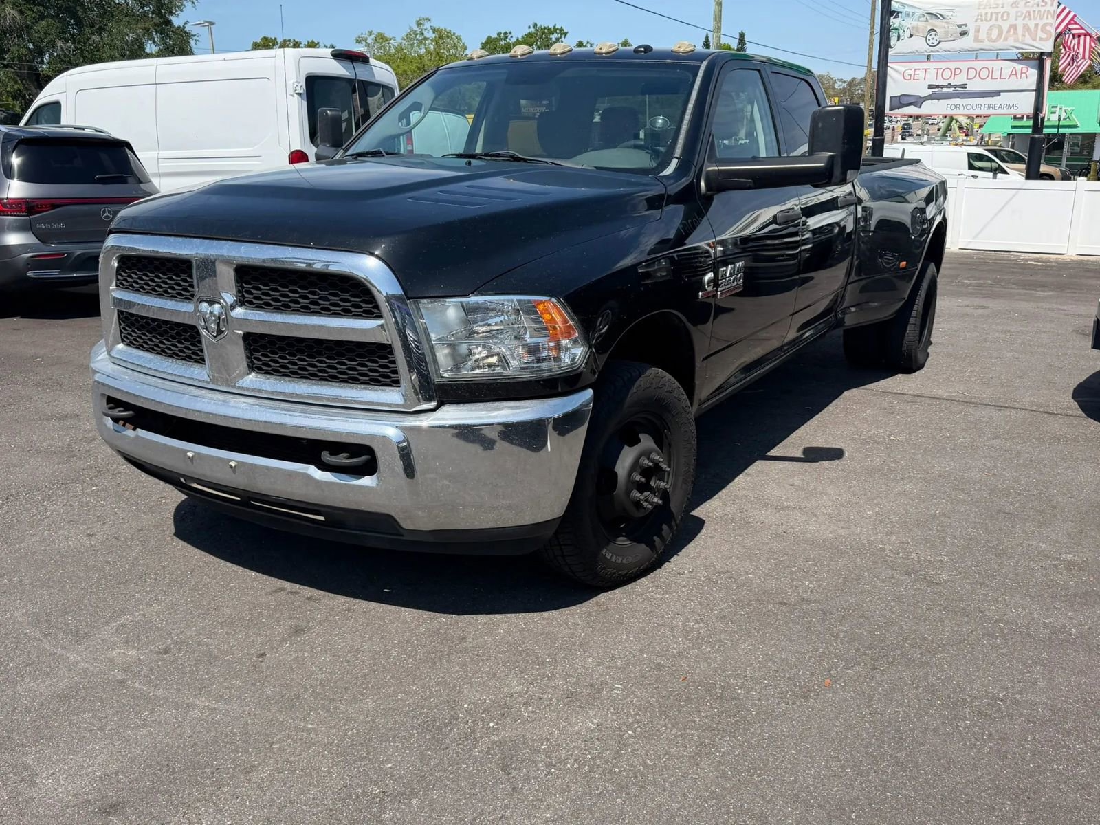 Used 2014 RAM 3500 Tradesman w/ Chrome Appearance Group image 2