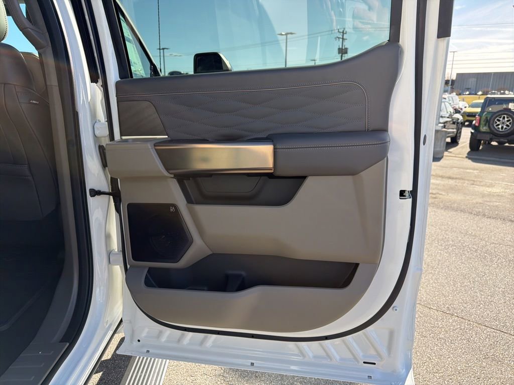 New 2026 Ford F250 Platinum w/ Platinum Plus Package image 20
