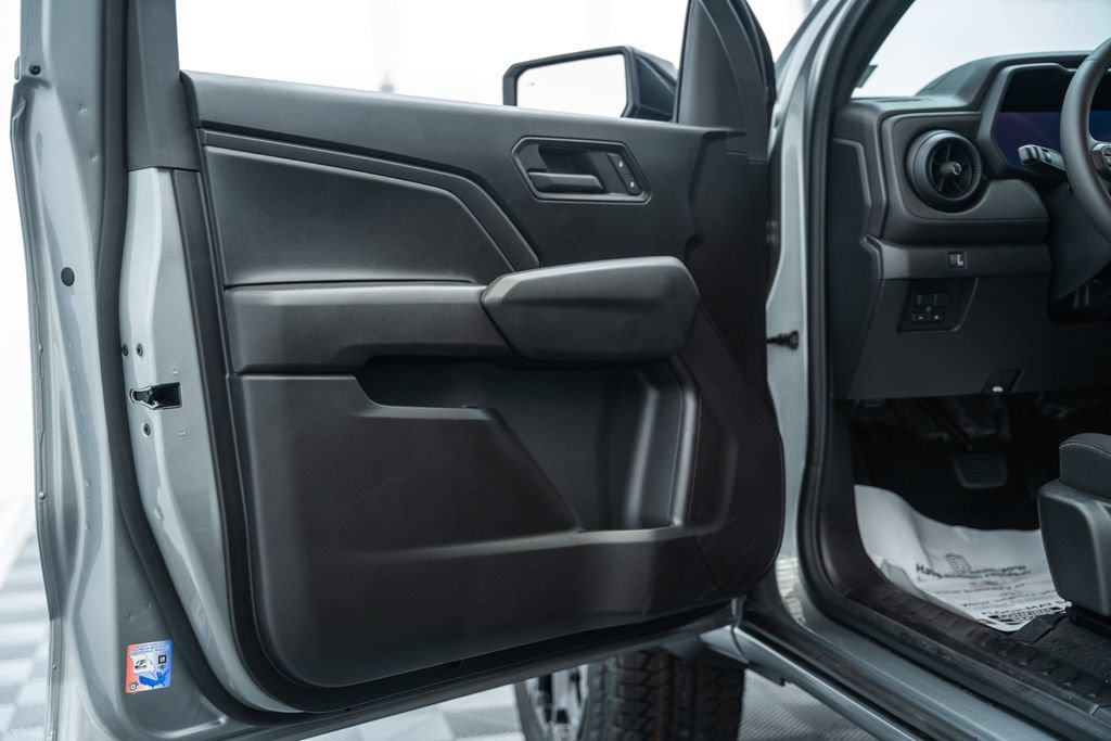 New 2026 Chevrolet Colorado Trail Boss AWD/4WD image 40