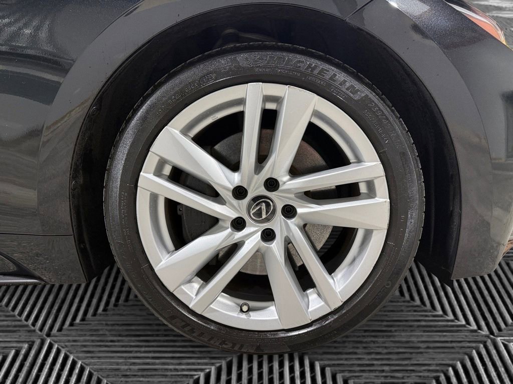 Used 2021 Lexus IS 300 300 w/ Comfort Package image 10