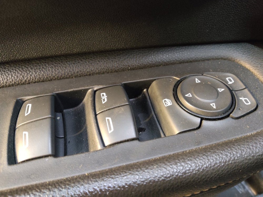 Used 2019 GMC Terrain SLE w/ Driver Convenience Package AWD/4WD image 27