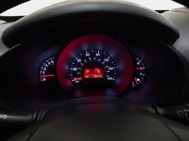 Used 2016 Kia Soul FWD image 19