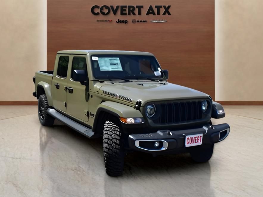 Used 2025 Jeep Gladiator Sport AWD/4WD image 7