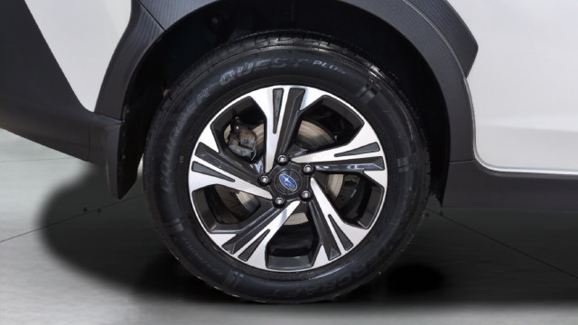 Used 2024 Subaru Crosstrek 2.0i Premium AWD/4WD image 25