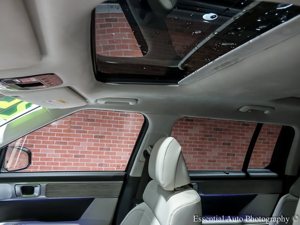 Used 2025 Hyundai Santa Fe Calligraphy image 16