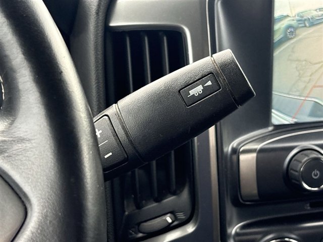 Used 2018 Chevrolet Silverado 1500 LT w/ All Star Edition image 15