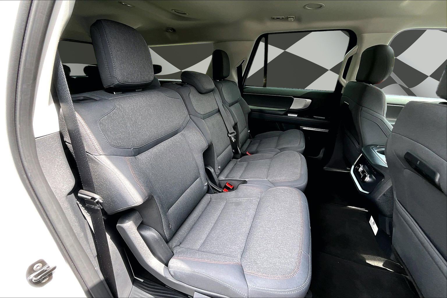 Used 2025 Ford Expedition Max Active RWD image 28