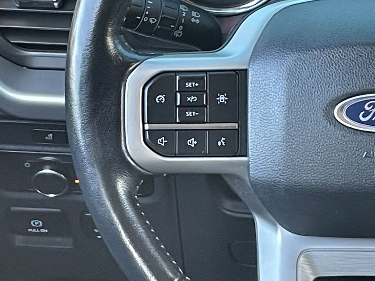 Used 2022 Ford Expedition XLT image 20