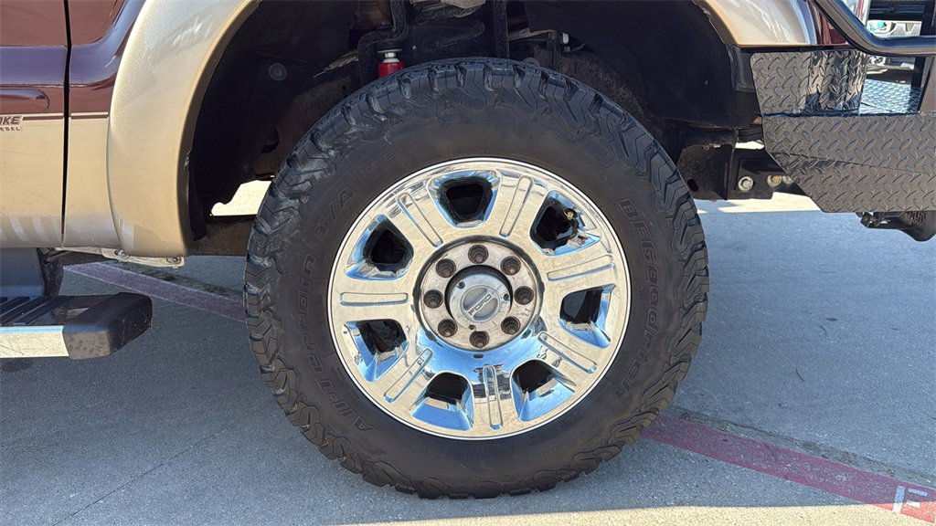 Used 2012 Ford F350 King Ranch w/ King Ranch w/Chrome Pkg image 36