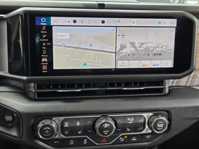 New 2026 Jeep Gladiator Sport AWD/4WD image 18