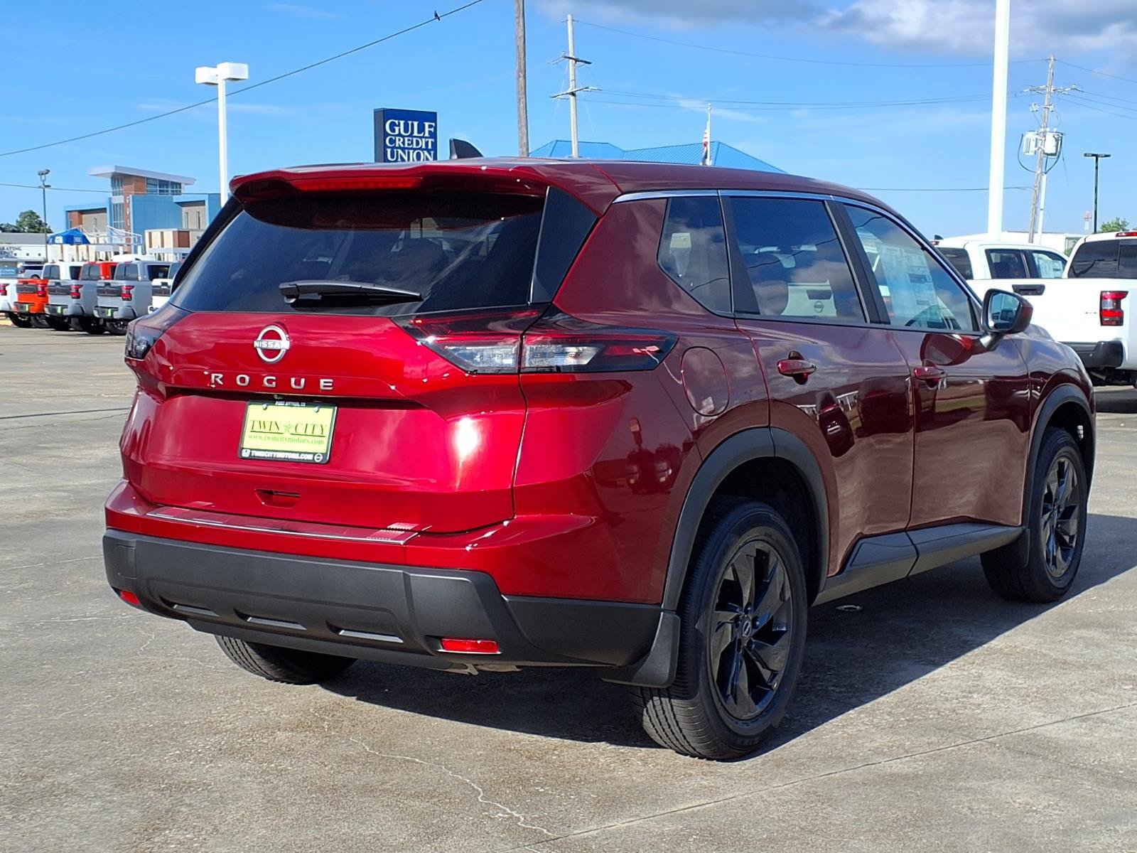 New 2026 Nissan Rogue SV FWD image 6