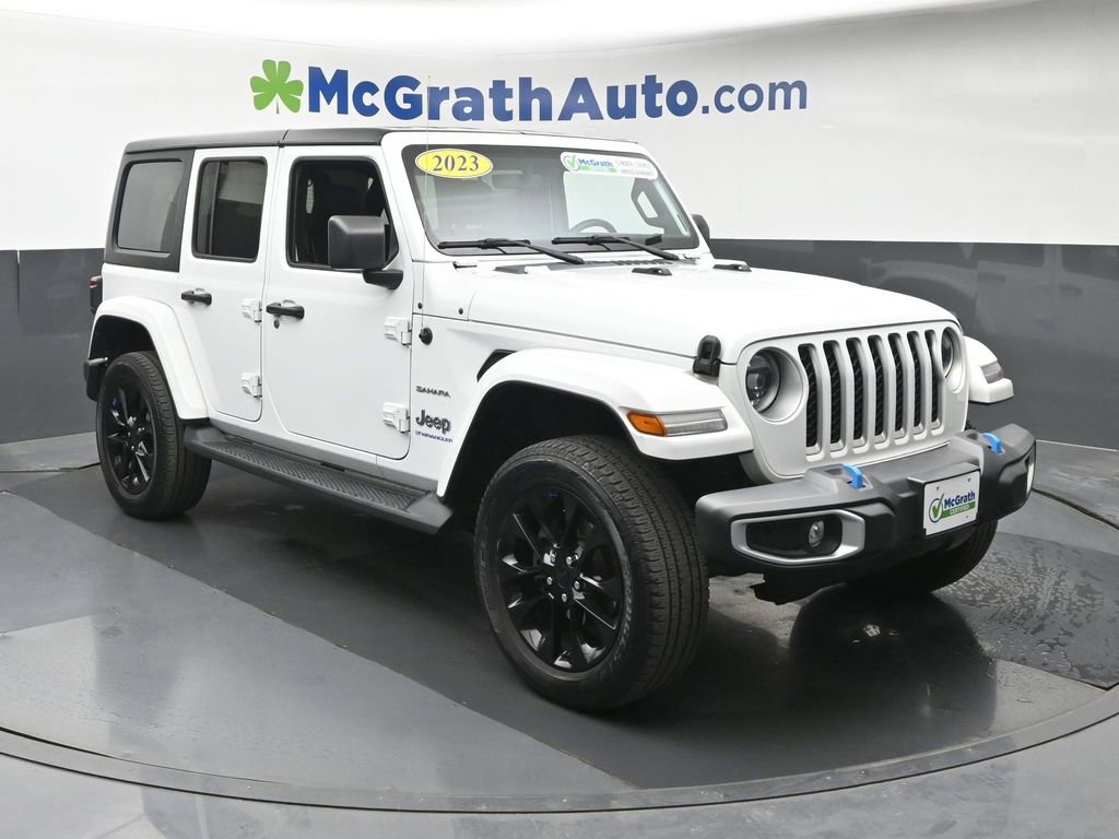 Used 2023 Jeep Wrangler Unlimited Sahara w/ Cold Weather Group AWD/4WD image 2