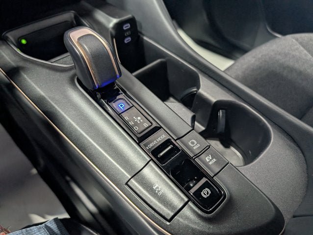 Used 2023 Toyota Crown AWD/4WD image 24