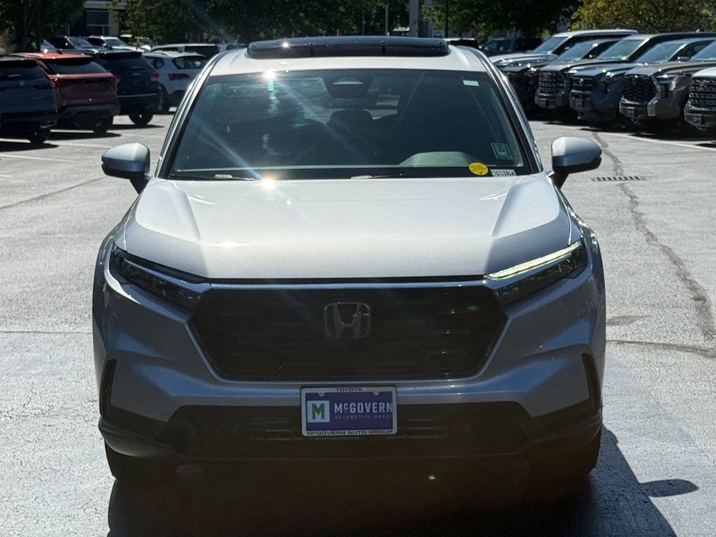 Used 2025 Honda CR-V EX-L image 12