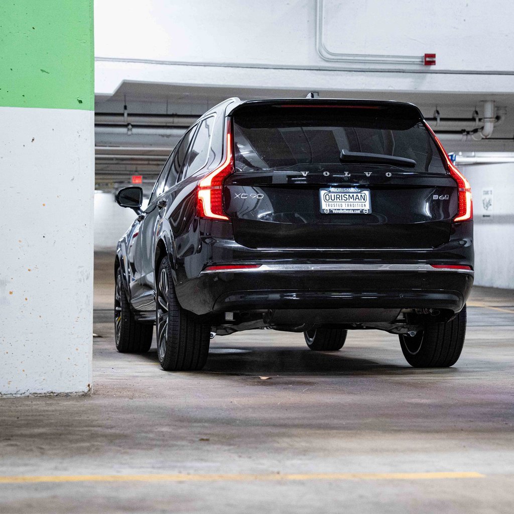 New 2026 Volvo XC90 B6 Plus w/ Protection Package Premier image 5