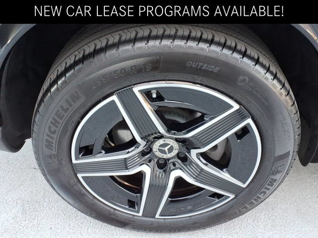 Certified 2026 Mercedes-Benz GLC 300 image 24