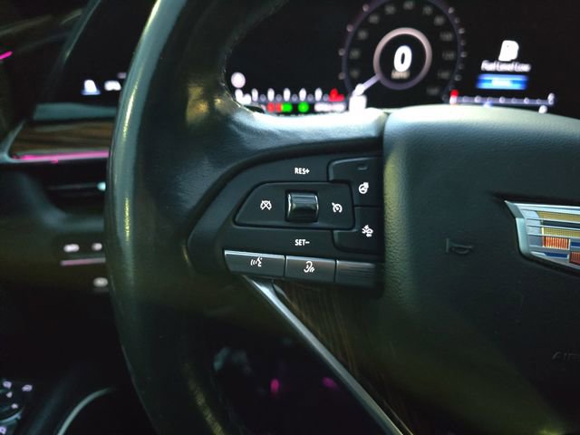 Used 2022 Cadillac Escalade Premium Luxury image 21