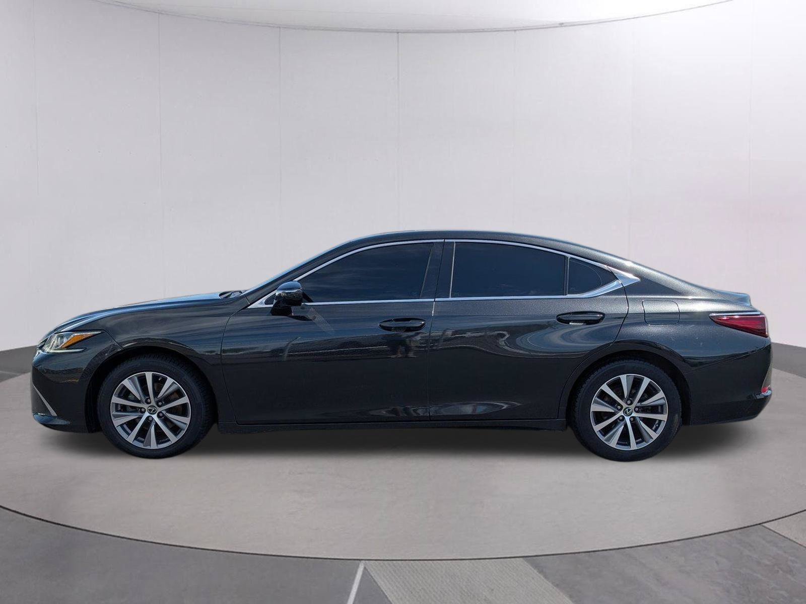 Used 2021 Lexus ES 350 w/ Premium Package FWD image 2