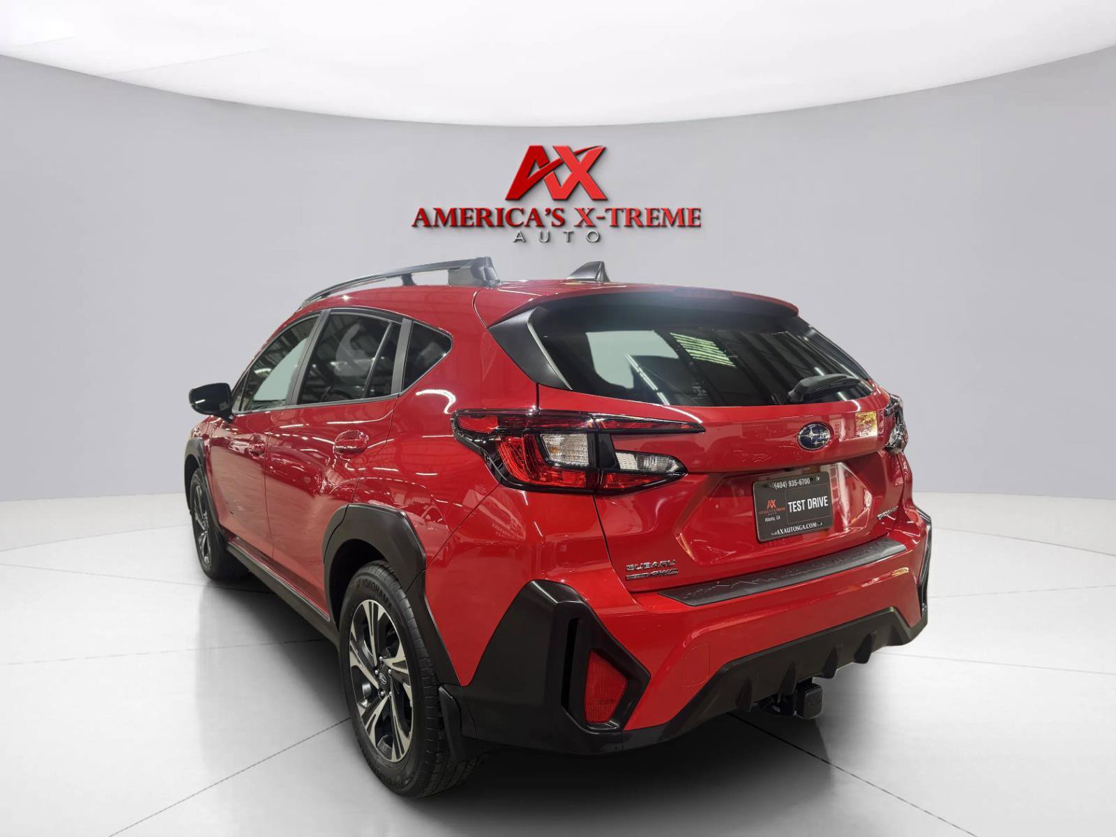 Used 2024 Subaru Crosstrek 2.0i Premium AWD/4WD image 5