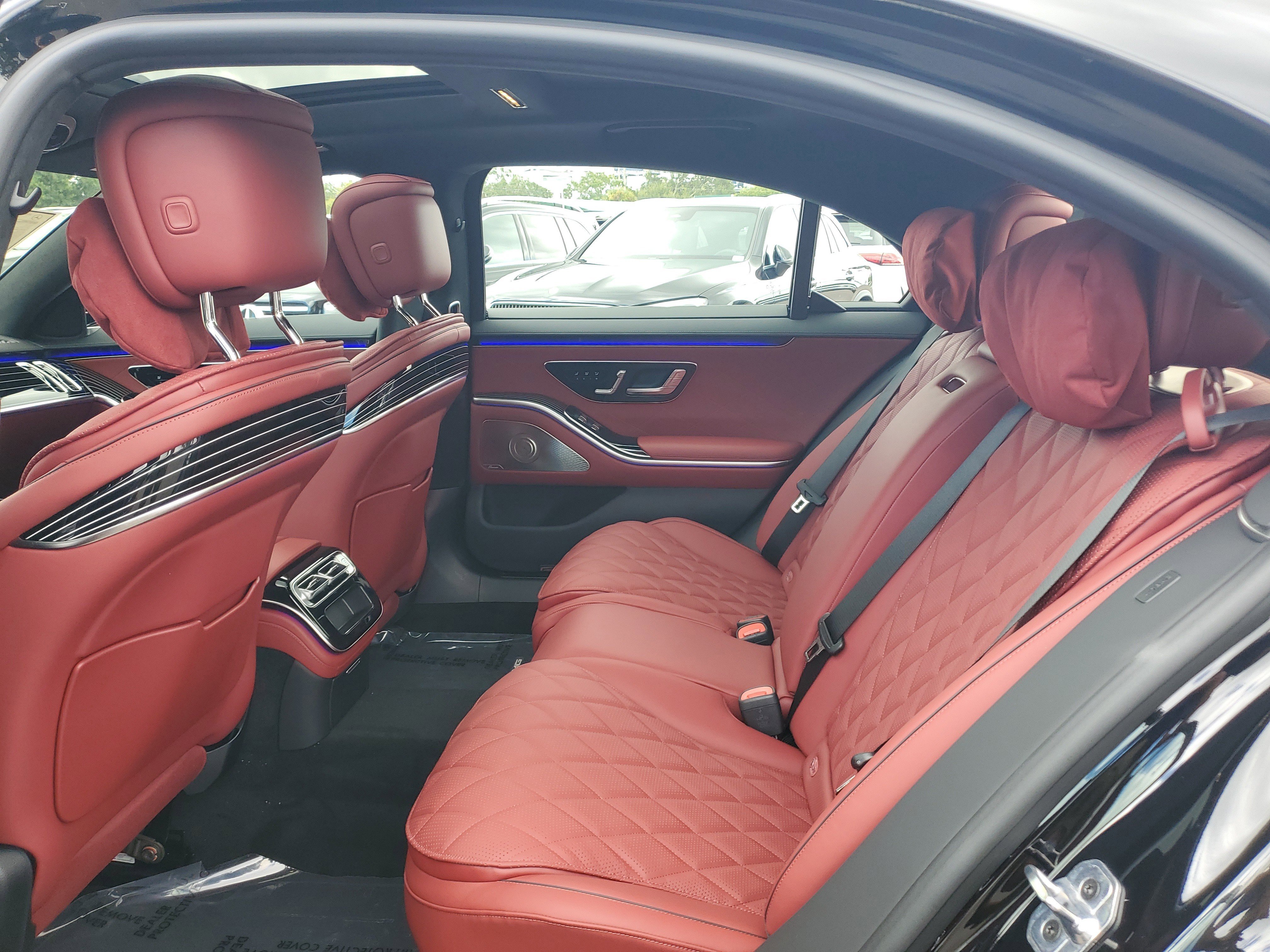 New 2026 Mercedes-Benz S 580 4MATIC Sedan image 10