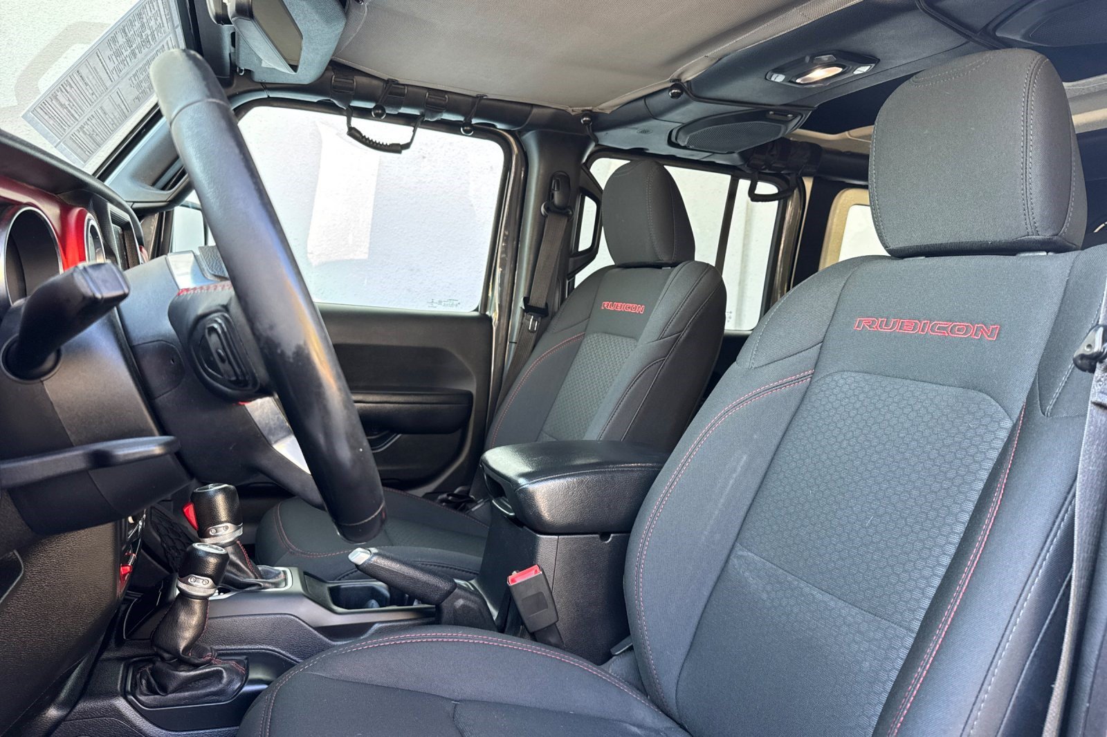 Used 2018 Jeep Wrangler Unlimited Rubicon AWD/4WD image 5