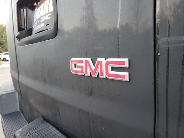 Used 2024 GMC Savana 2500 Extended w/ Driver Convenience Package image 6