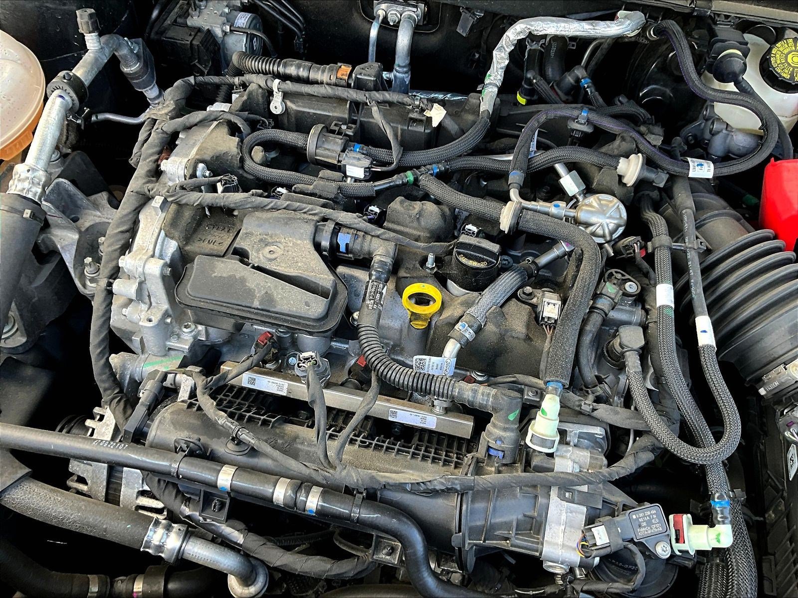 Used 2022 Ford Escape S AWD/4WD image 27